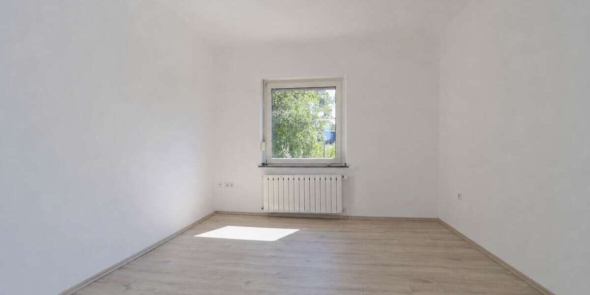 Etagenwohnung Mönchengladbach Nord - 3 Zimmer, 72 m&sup2;, 750&euro; | Angebot:27356694