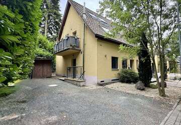 Wohnung Neuss Furth-Mitte - 4 Zimmer, 136 m&sup2;, 1.850&euro; | Angebot:27056708