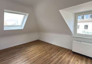 Wohnung Düsseldorf - 1 Zimmer, 28 m&sup2;, 675&euro; | Angebot:27171541