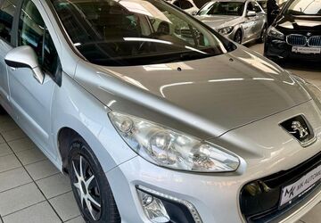 Peugeot 308 151.700 km 4.000 &euro; Grevenbroich 41515
