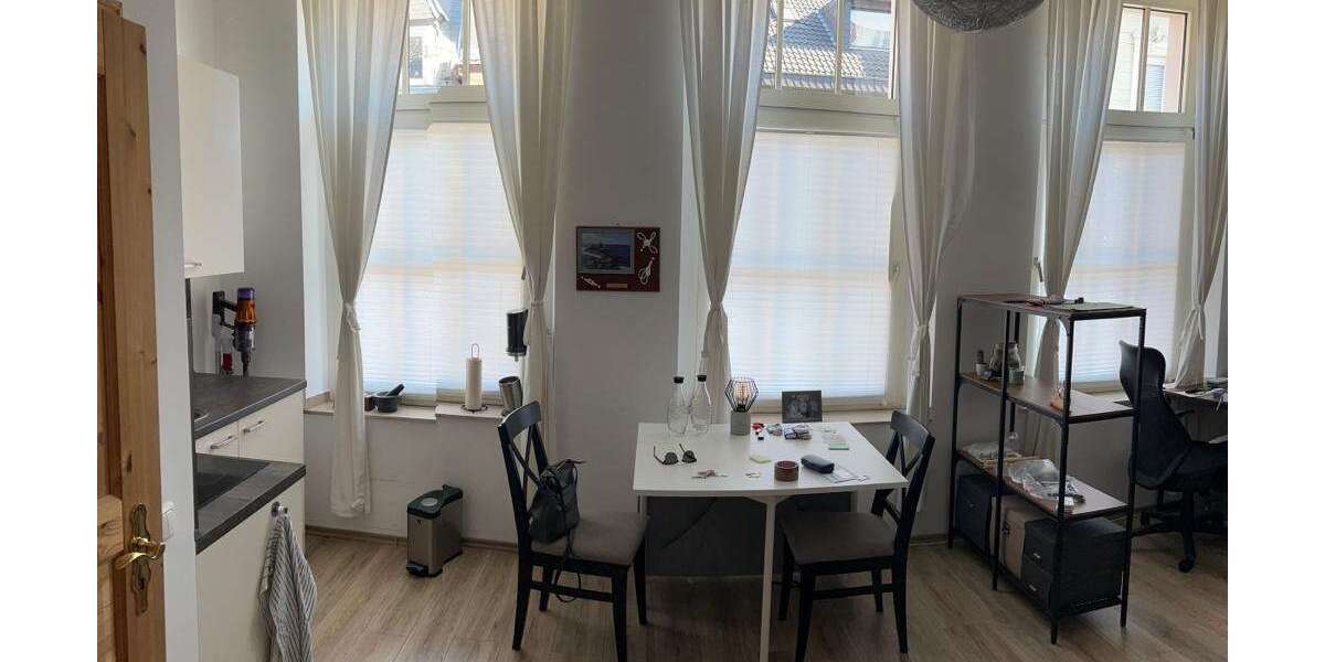 Etagenwohnung Mönchengladbach Eicken - 1 Zimmer, 25 m&sup2;, 280&euro; | Angebot:27346825