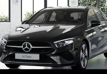 Mercedes-Benz A 180 3.725 km 29.990 &euro; Düsseldorf 40470