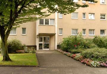 Wohnung Krefeld Gatherhof - 3 Zimmer, 66 m&sup2;, 599&euro; | Angebot:27339504