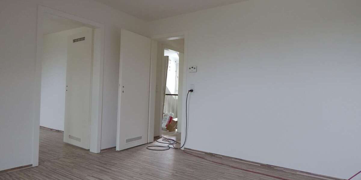 Etagenwohnung Düsseldorf Rath - 2 Zimmer, 43 m&sup2;, 450&euro; | Angebot:27142534