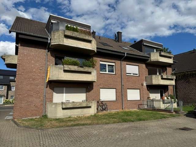 Etagenwohnung Wegberg - 2 Zimmer, 67 m&sup2;, 530&euro; | Angebot:27294923