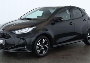 Toyota Yaris 23.700 km 21.784 &euro; Neuss 41464