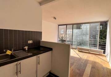 Wohnung Düsseldorf Unterbilk - 1 Zimmer, 33 m&sup2;, 725&euro; | Angebot:27133770