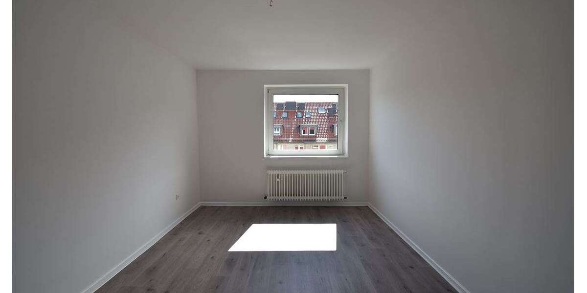 Etagenwohnung Düsseldorf Oberbilk - 2 Zimmer, 62 m&sup2;, 1.095&euro; | Angebot:25780486