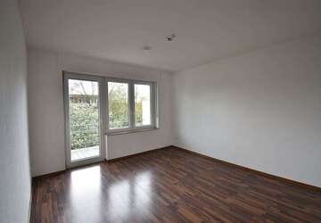 Wohnung Krefeld Krefeld-Mitte - 3 Zimmer, 84 m&sup2;, 895&euro; | Angebot:21185523