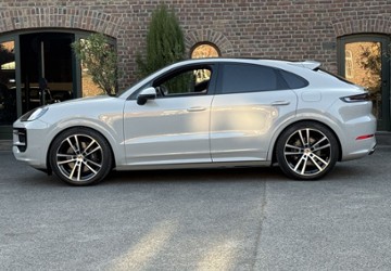 Porsche Cayenne 9.500 km 123.790 &euro; Frechen (bei Köln) 50226