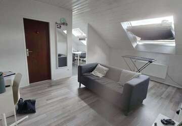 Wohnung Düsseldorf Oberbilk - 2 Zimmer, 45 m&sup2;, 880&euro; | Angebot:26997920