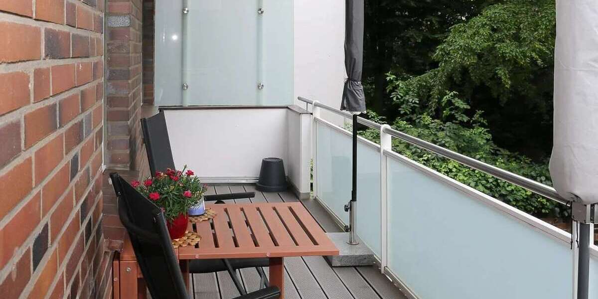 Etagenwohnung Neuss Innenstadt - 4 Zimmer, 116 m&sup2;, 1.215&euro; | Angebot:27322339