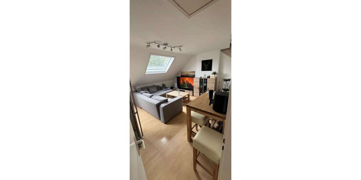 Etagenwohnung Neuss Stadionviertel - 2 Zimmer, 38 m&sup2;, 450&euro; | Angebot:27310205