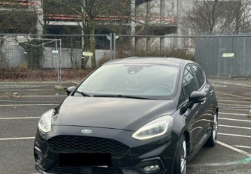 Ford Fiesta 82.000 km 11.000 &euro; Düsseldorf 40472