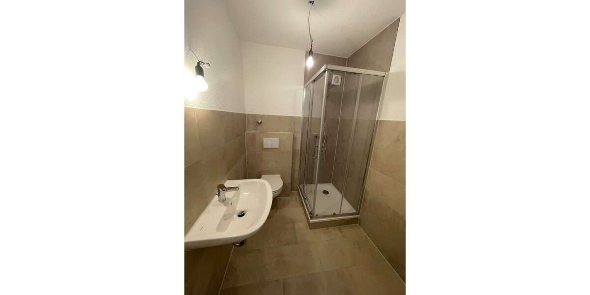 Etagenwohnung Düsseldorf Düsseltal - 2 Zimmer, 47 m&sup2;, 755&euro; | Angebot:27303239