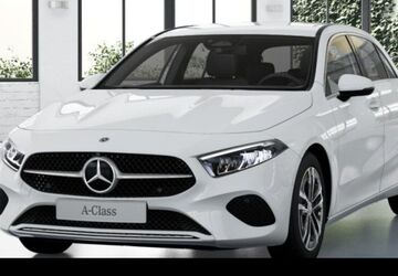 Mercedes-Benz A 180 9.900 km 29.990 &euro; Düsseldorf 40470